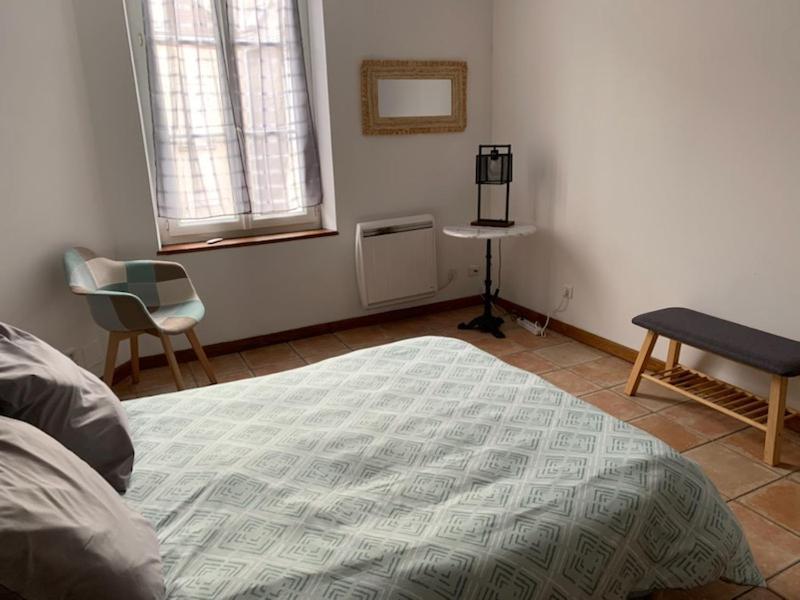 Appartement Avec Terrasse 지엔 외부 사진